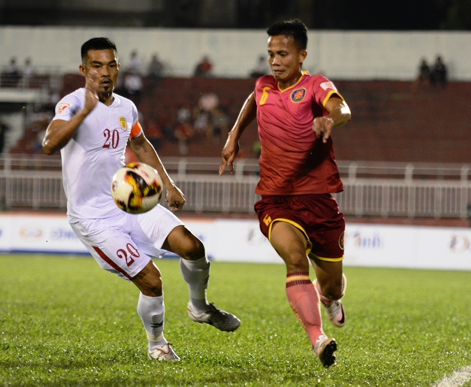 Video CLB TP.HCM danh bai Sai Gon o tran derby hinh anh