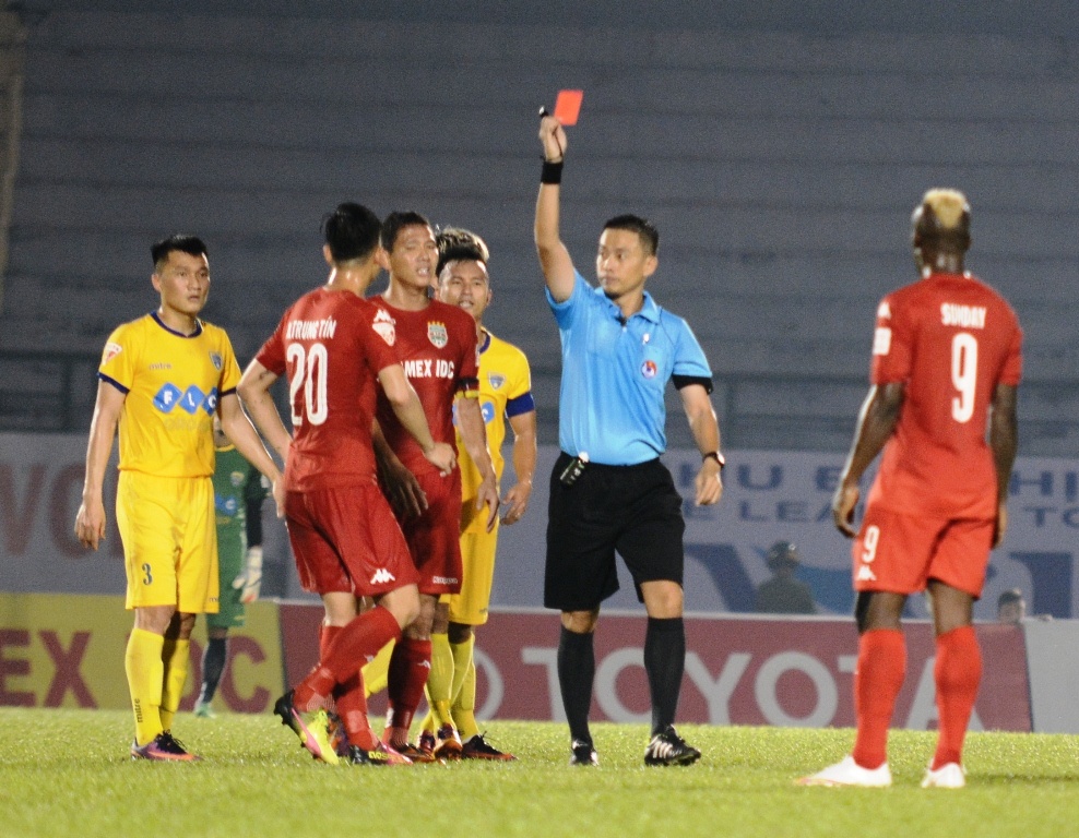 Binh Duong hoa Thanh Hoa 2-2 anh 2