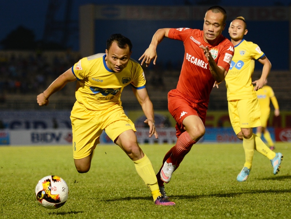 Binh Duong hoa Thanh Hoa 2-2 anh 1