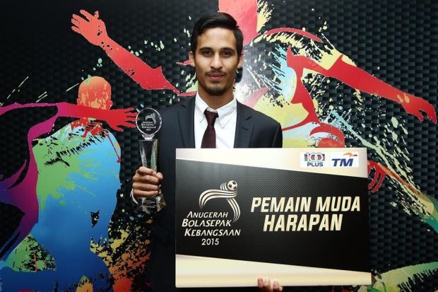 Malaysia mang cau thu tre hay nhat sang dau U23 Viet Nam hinh anh