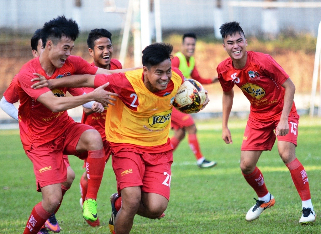 HAGL choi bong nem chieu 3/3 anh 3