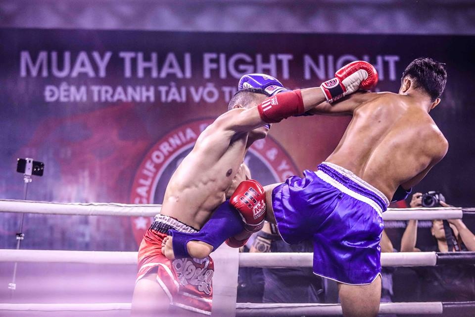 Tran dau dinh cao giua Siu Athen va Palasak thu hut dong khan gia theo doi hinh anh