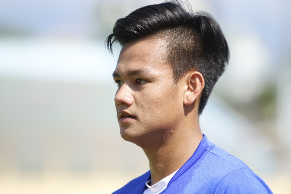 U20 Viet Nam tap the luc sang 24/3 anh 1