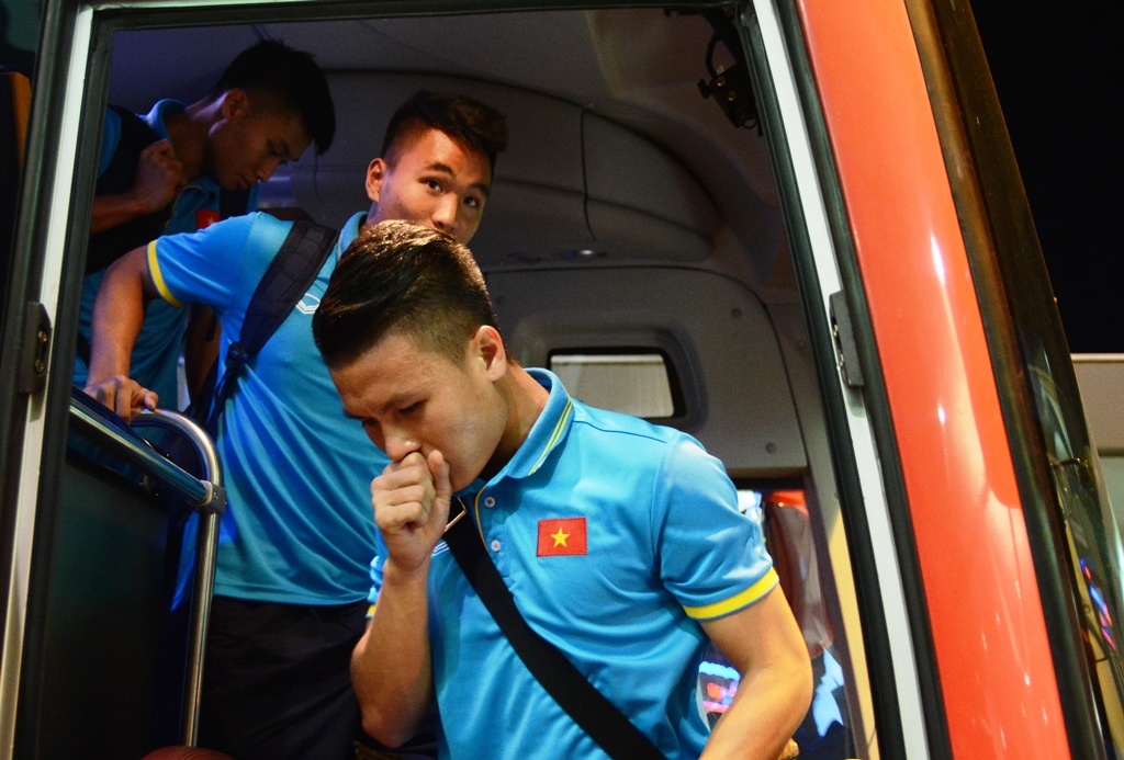 U20 Viet Nam len duong sang Han Quoc anh 1