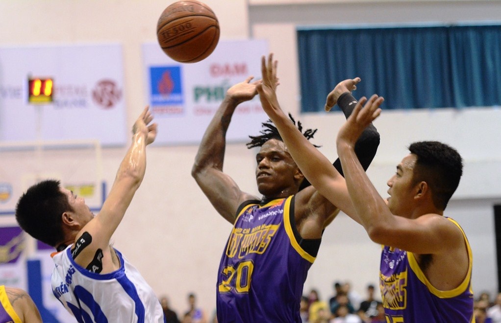 Giai bong ro chuyen nghiep Viet Nam hap dan ngay tu khau chon VDV hinh anh