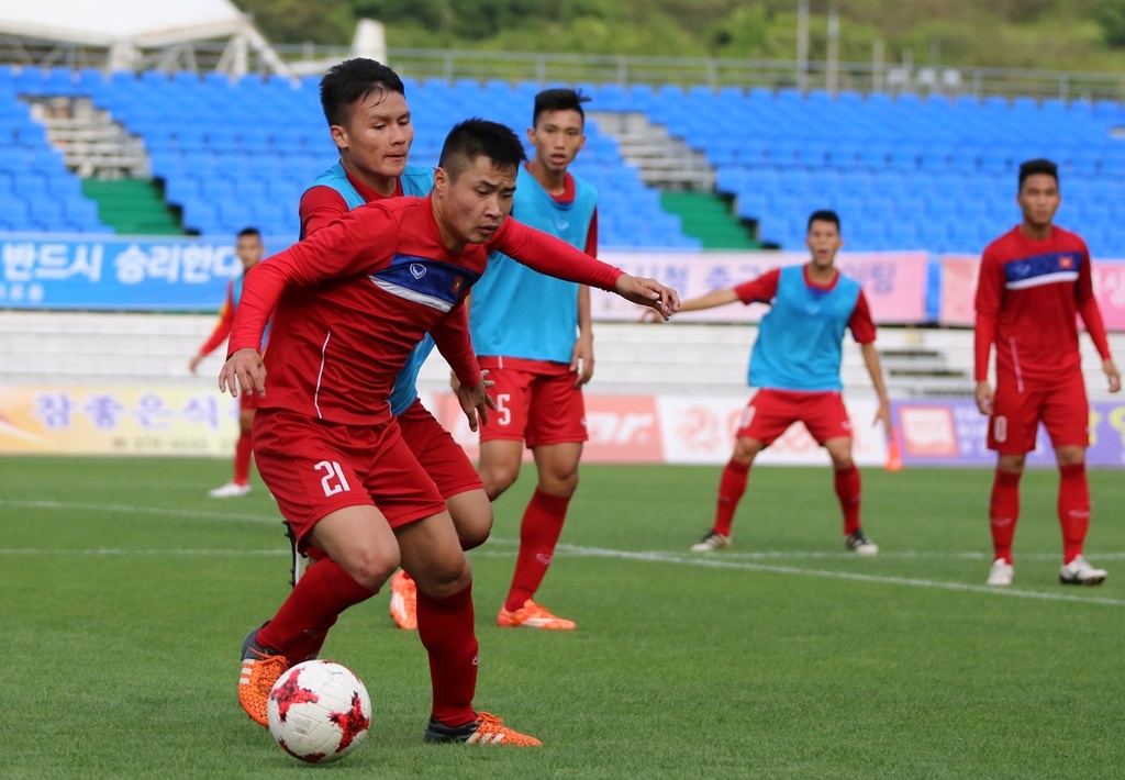 U20 Viet Nam tap chieu 13/5 anh 4