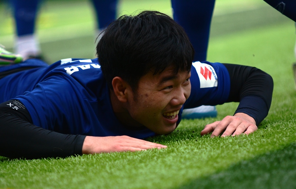 Tuyen Viet Nam tap chieu 7/6 anh 4