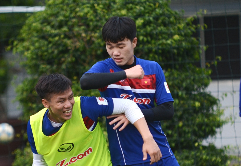 Tuyen Viet Nam tap chieu 7/6 anh 3