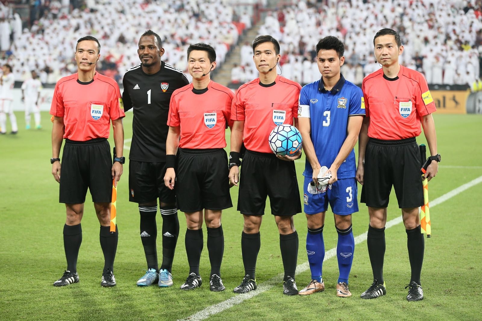 Trong tai Hong Kong dieu khien tran Viet Nam vs Jordan hinh anh