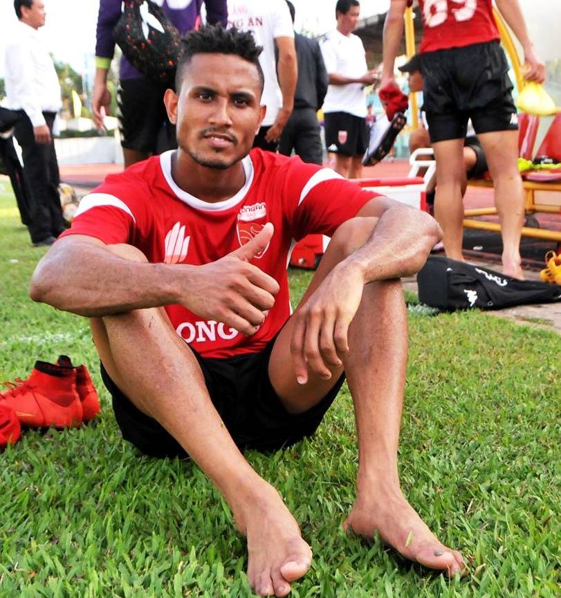 CLB Long An chốt ngoại binh ảnh 1 CLB Long An chot ngoai binh anh 1