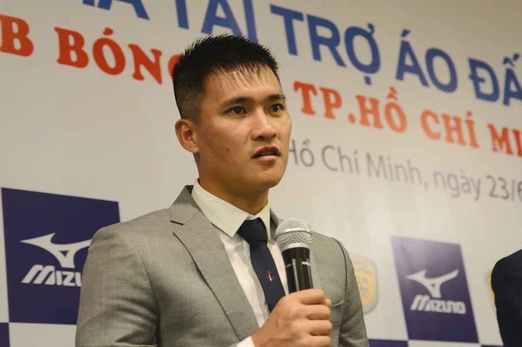 Cong Vinh: ‘Chi co bong da vung trung moi lam nhu Malaysia’ hinh anh