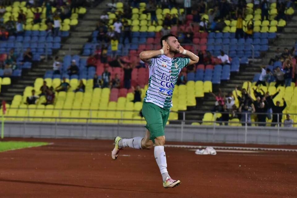 Cuu tien dao V.League ghi 4 ban vao luoi U22 Malaysia hinh anh