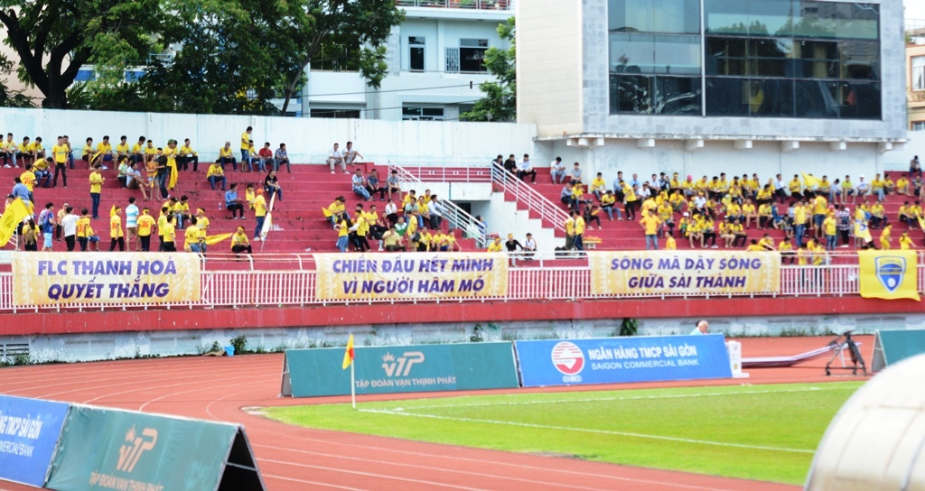 CDV Thanh Hoa o san Thong Nhat anh 6