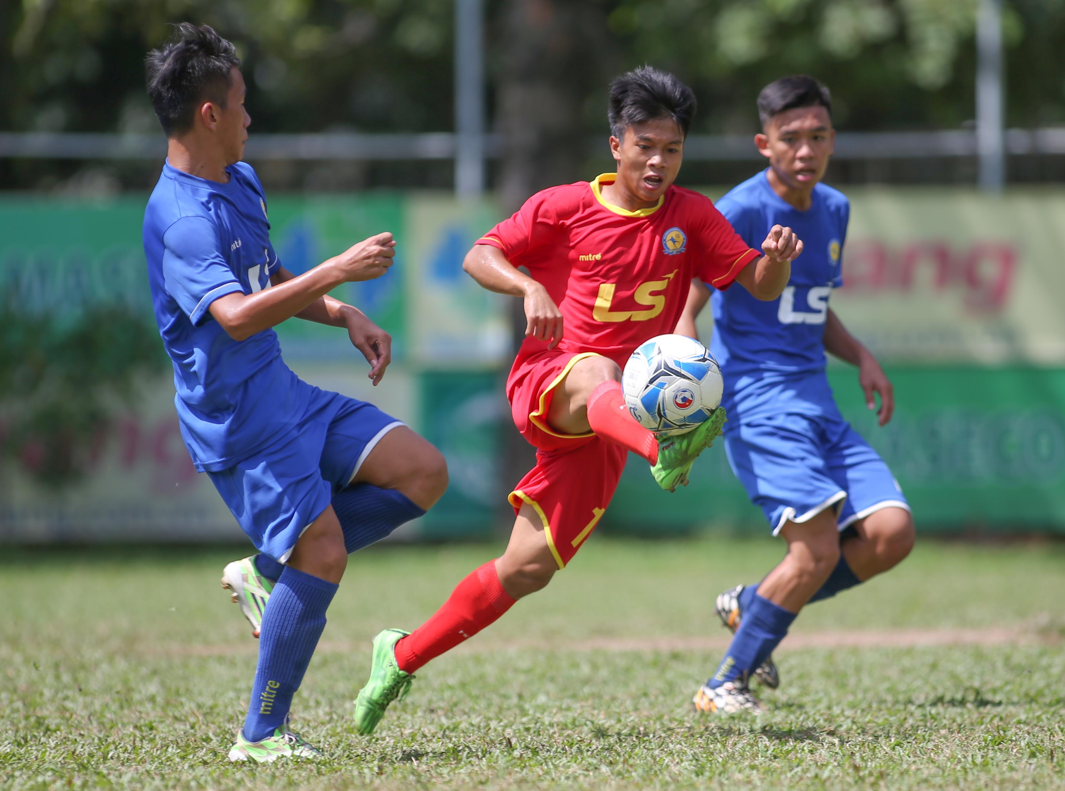 Viettel, TP.HCM vao ban ket giai U17 quoc gia hinh anh