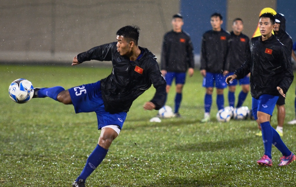 U22 Viet Nam tap luyen chieu 17/7 anh 3