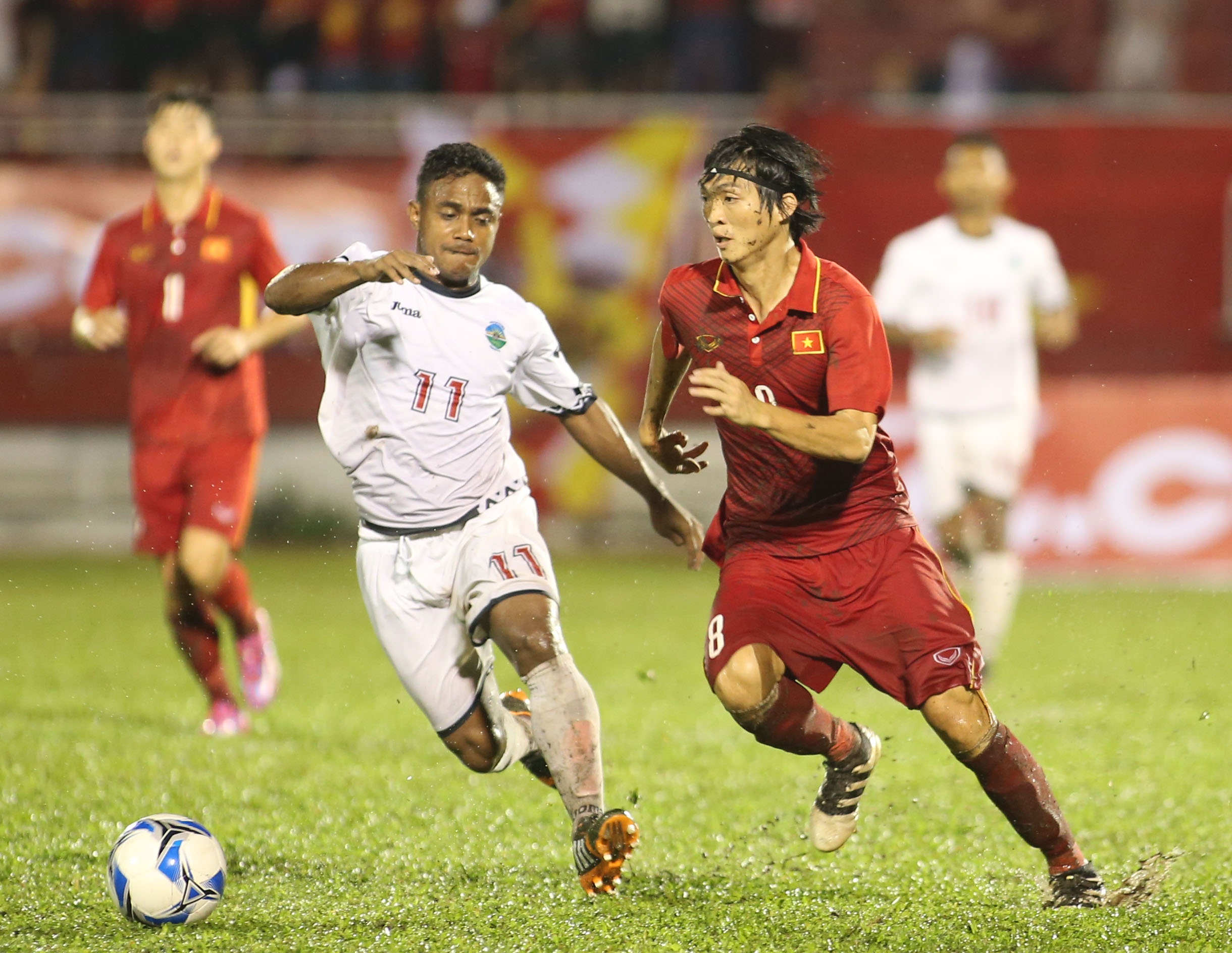 Công Phượng thi đấu thăng hoa ảnh 2 Cong Phuong thi dau thang hoa anh 2