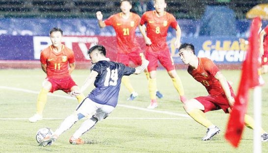 U22 Campuchia hoa 0-0 voi U22 Trung Quoc toi 19/7 hinh anh
