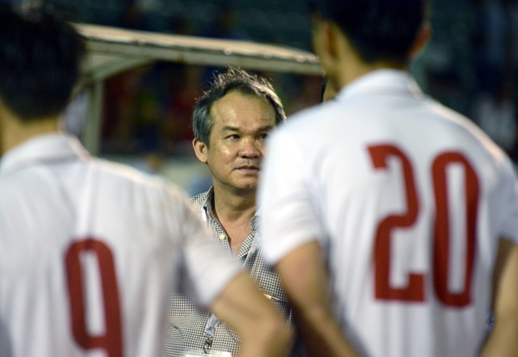 Bau Duc xem tran U22 Viet Nam anh 7