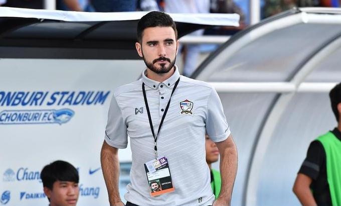 HLV ngoai that vong vi Thai Lan thua U15 Viet Nam hinh anh