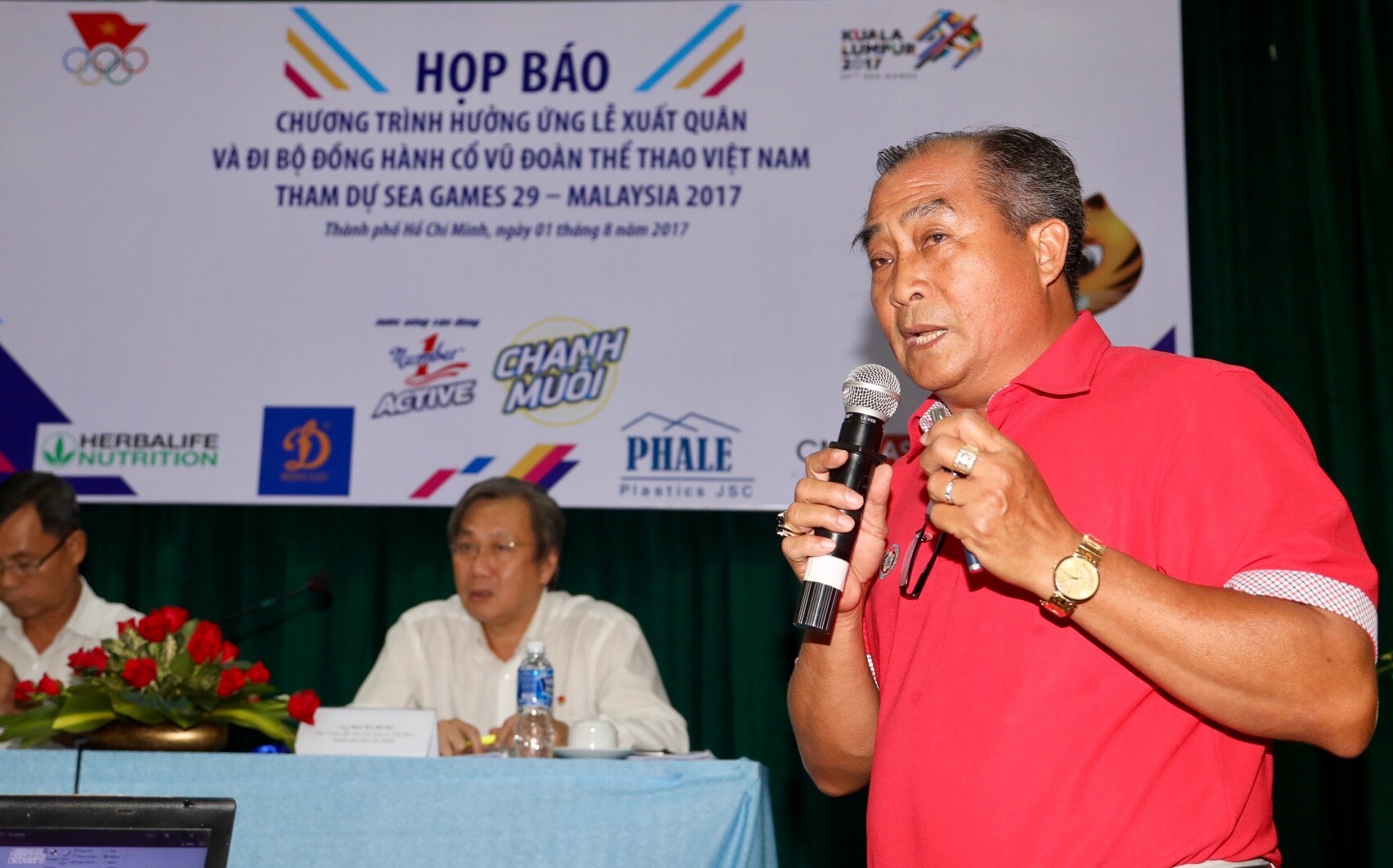 VDV the thao TP.HCM duoc thuong dam neu doat HCV SEA Games hinh anh