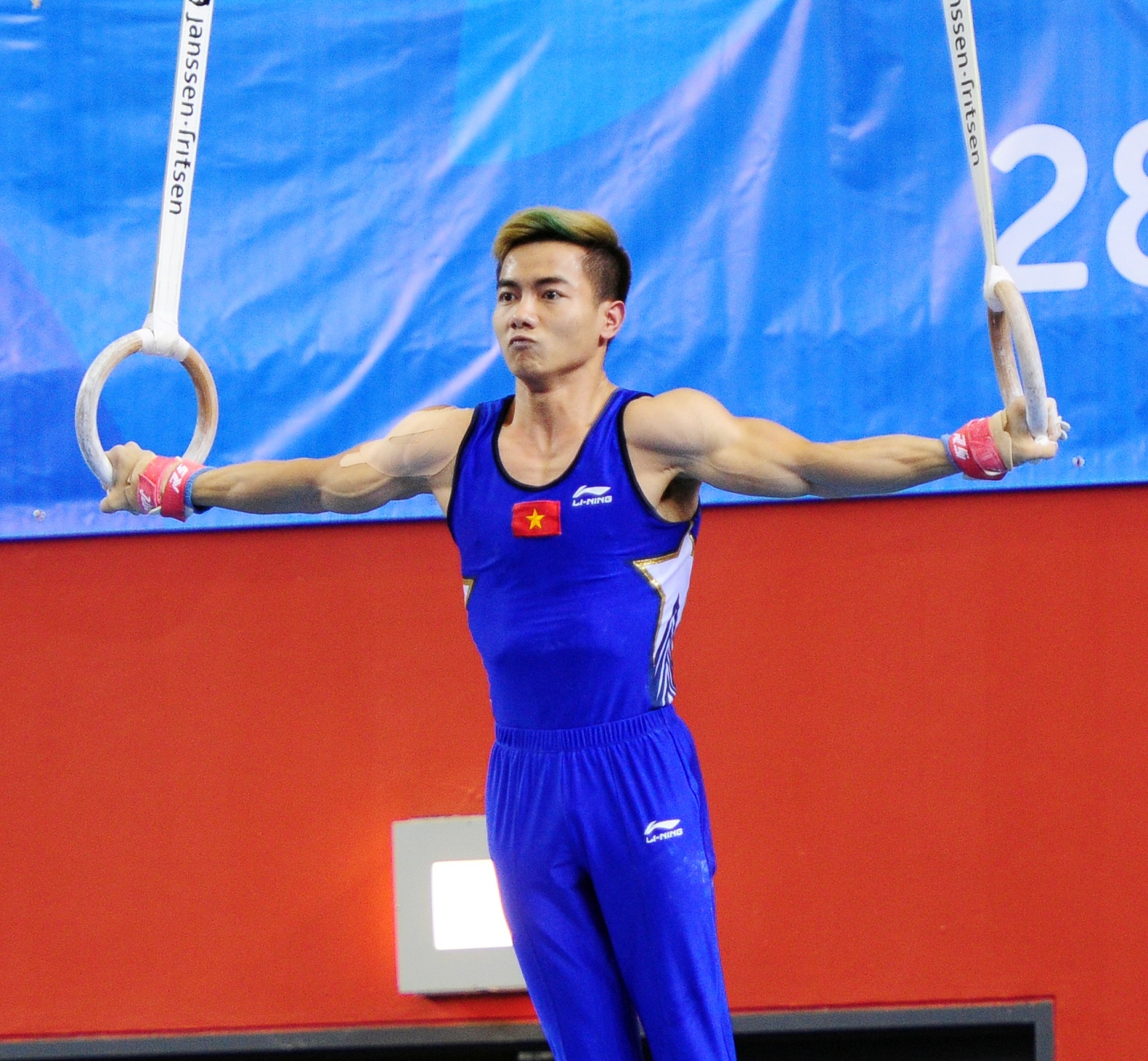 10 VDV dien trai cua TTVN anh 3