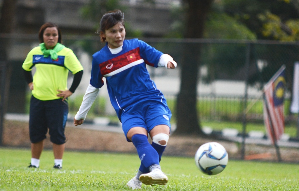Tuyển nữ Việt Nam tập chiều 16/8 ảnh 5 Tuyen nu Viet Nam tap chieu 16/8 anh 5