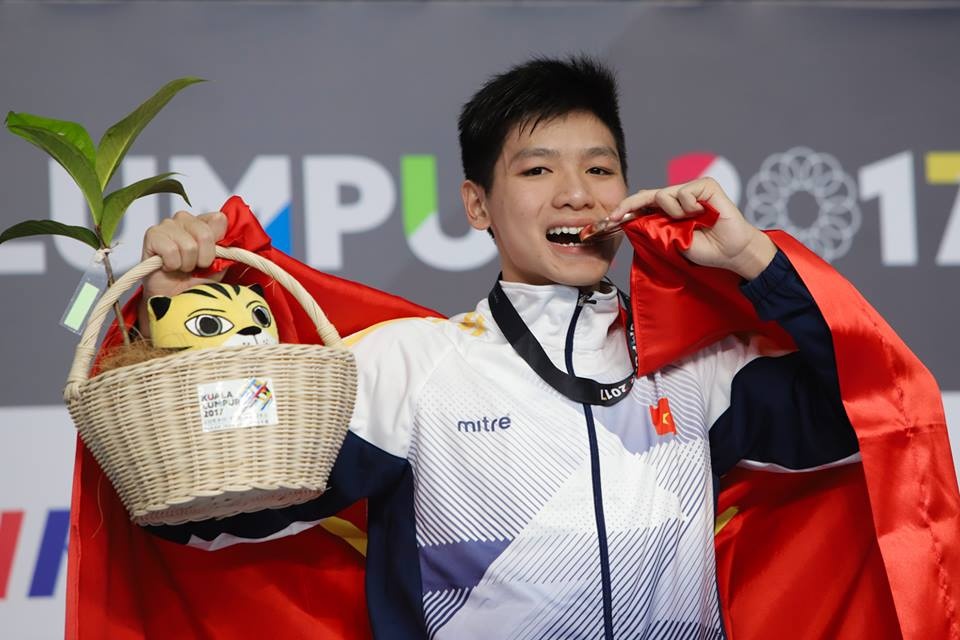 Nguyen Huu Kim Son tu tin sau tam huy chuong SEA Games dau tien hinh anh