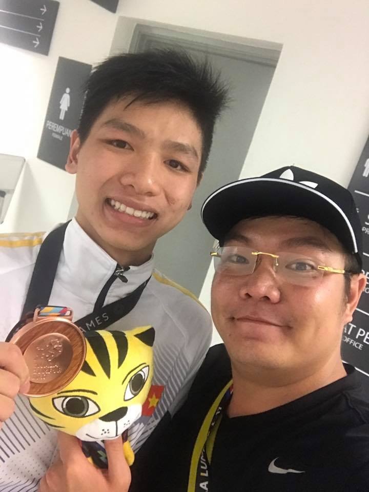 Bố Kim Sơn đầu tư cho con ảnh 1 Bo Kim Son dau tu cho con anh 1