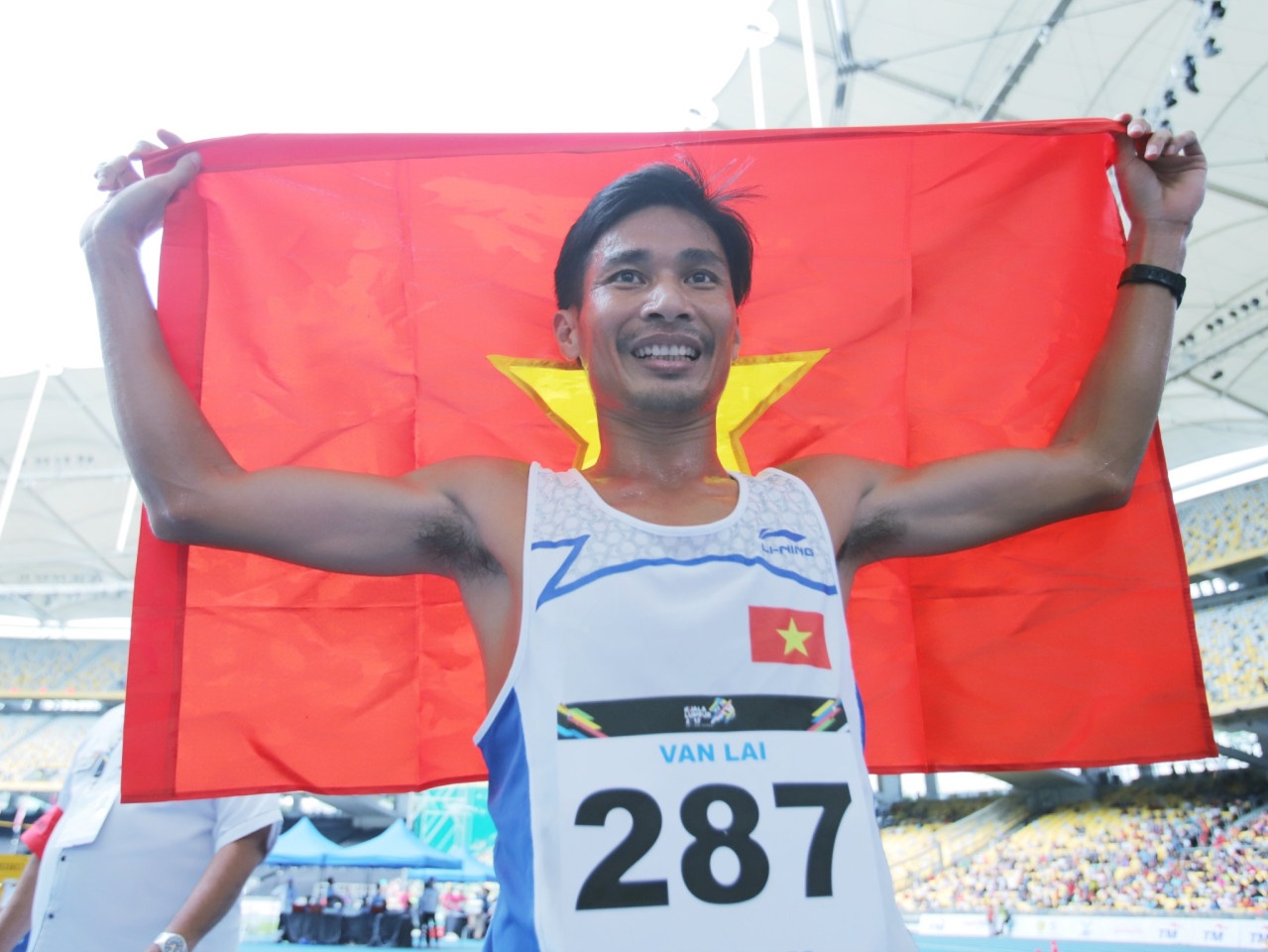 Nguyễn Văn Lai đoạt HCV 5.000 m nam ảnh 2 Nguyen Van Lai doat HCV 5.000 m nam anh 2