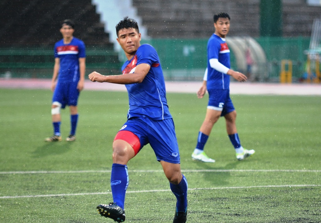 Tuyển Việt Nam tập luyện chiều 3/9 ảnh 6 Tuyen Viet Nam tap luyen chieu 3/9 anh 6