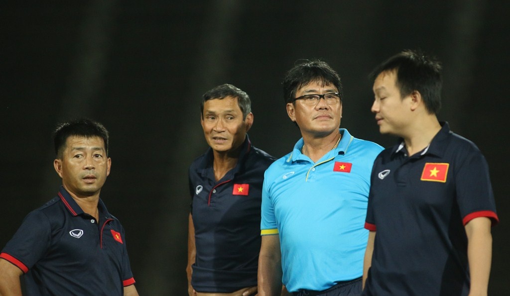 Tuyen Viet Nam tap toi 4/9 anh 7