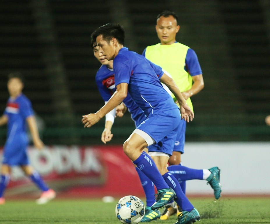 Tuyen Viet Nam tap toi 4/9 anh 4