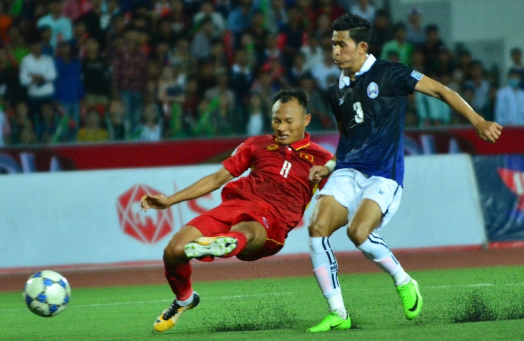 Tuyen Viet Nam thang Campuchia 2-1 anh 3