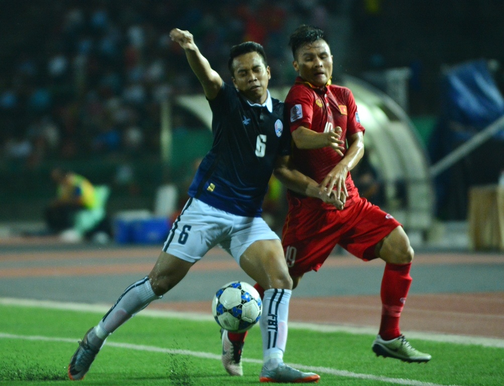 Tuyen Viet Nam thang Campuchia 2-1 anh 6