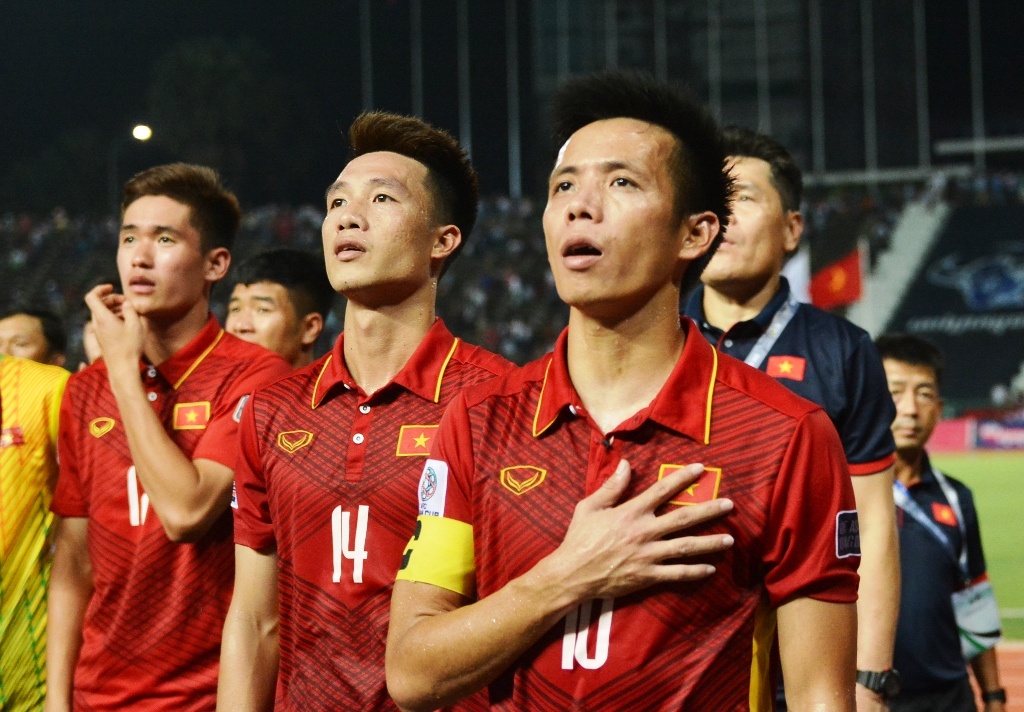 Tuyen Viet Nam thang Campuchia 2-1 anh 9
