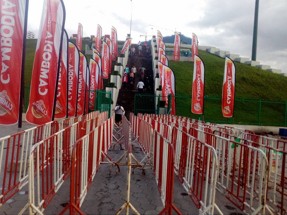 Bóng đá Campuchia tiến bộ ảnh 4 Bong da Campuchia tien bo anh 4