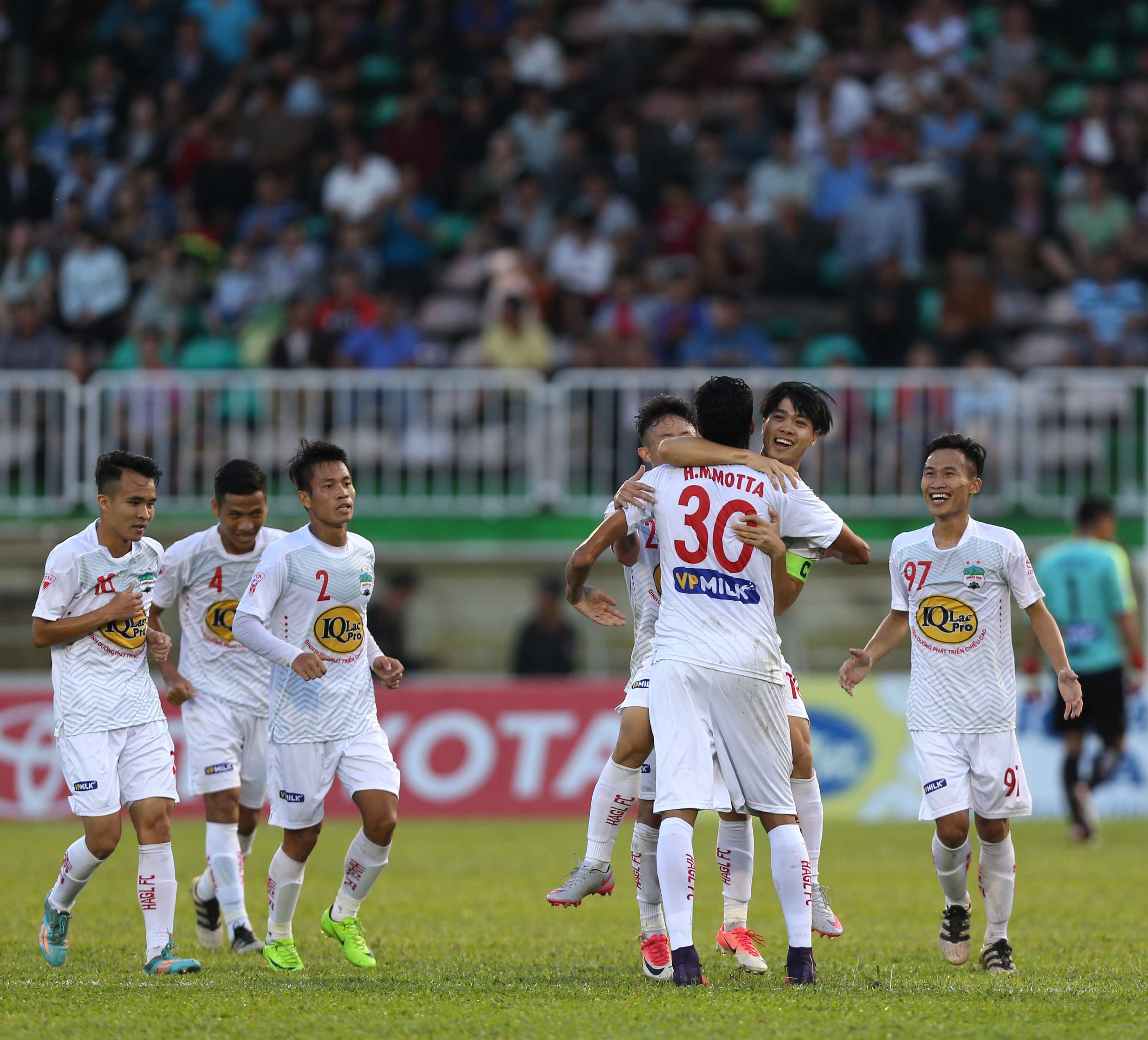 HAGL thang Quang Ninh 4-2 anh 7