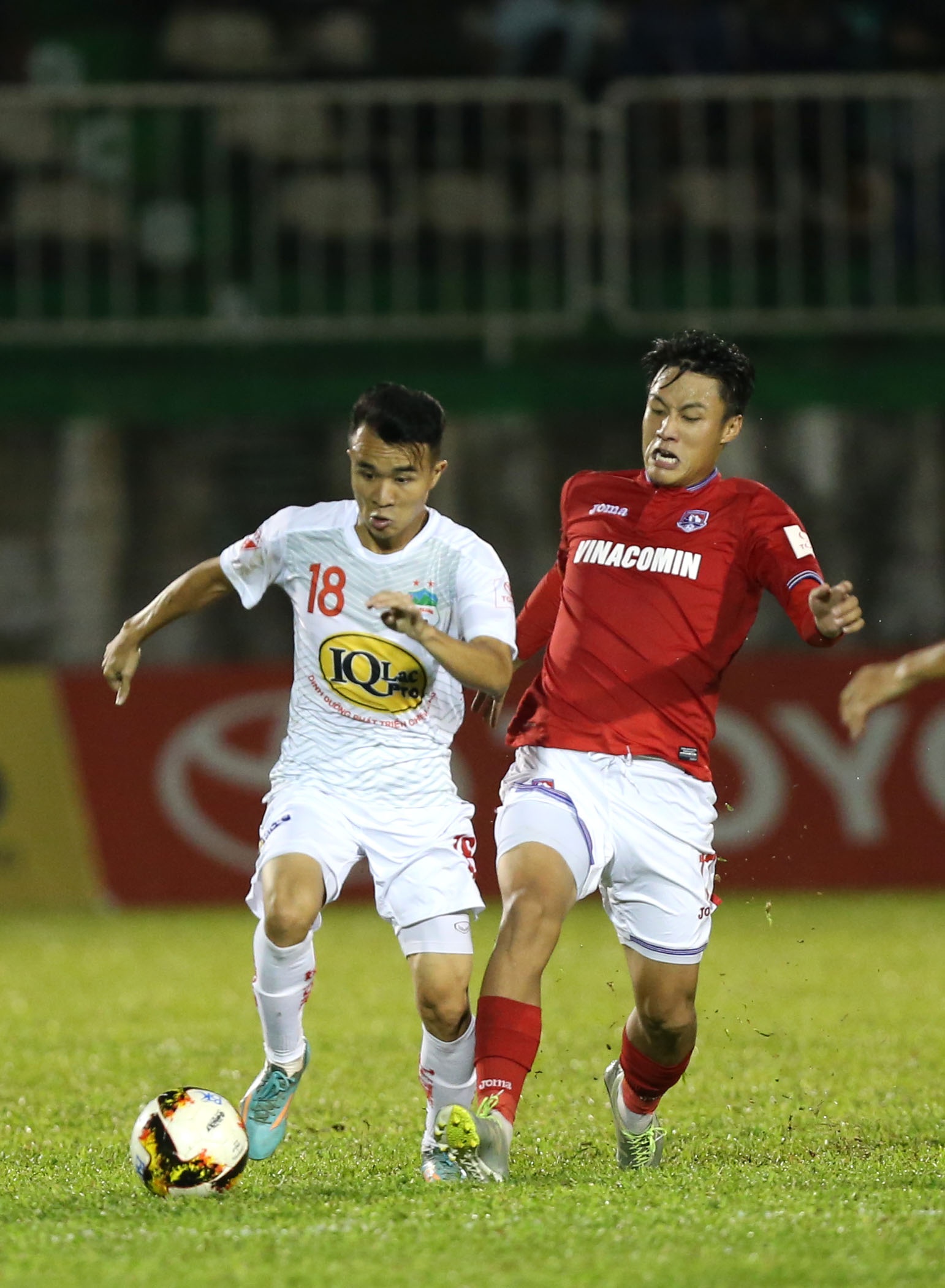 Bao so 10 anh huong den V.League anh 1