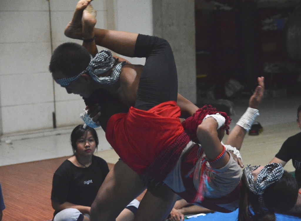 Bi mat ve mon vo co 10.000 ky thuat cua Campuchia hinh anh