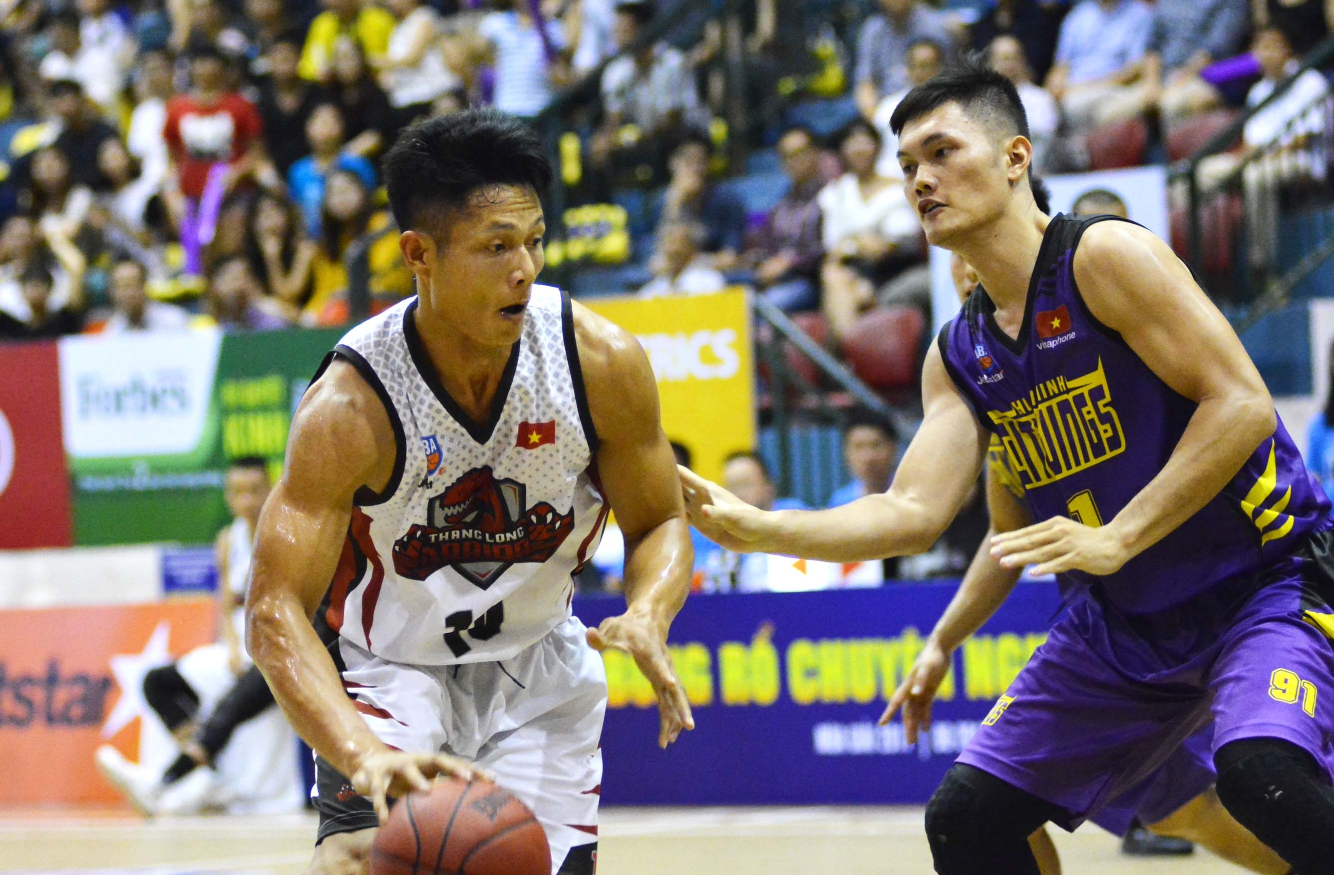 Thang Long Warriors thang HCMC Wings anh 5