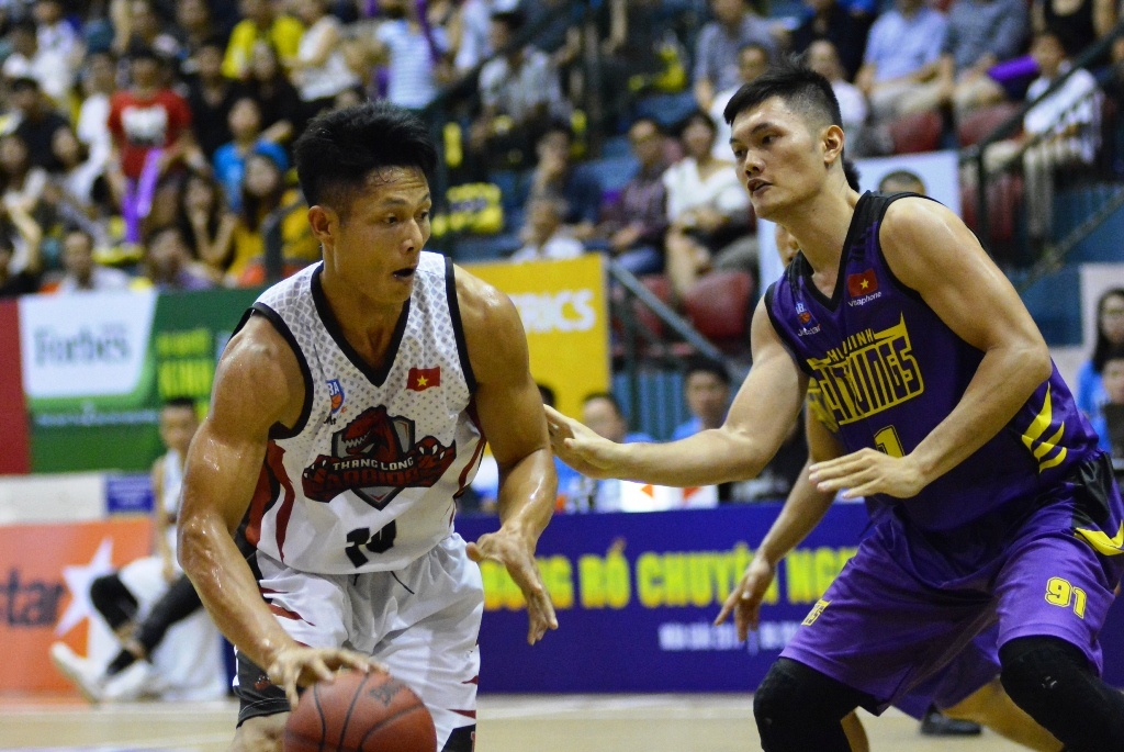 Thang Long Warriors khien Hochiminh City Wings om han tren san nha hinh anh