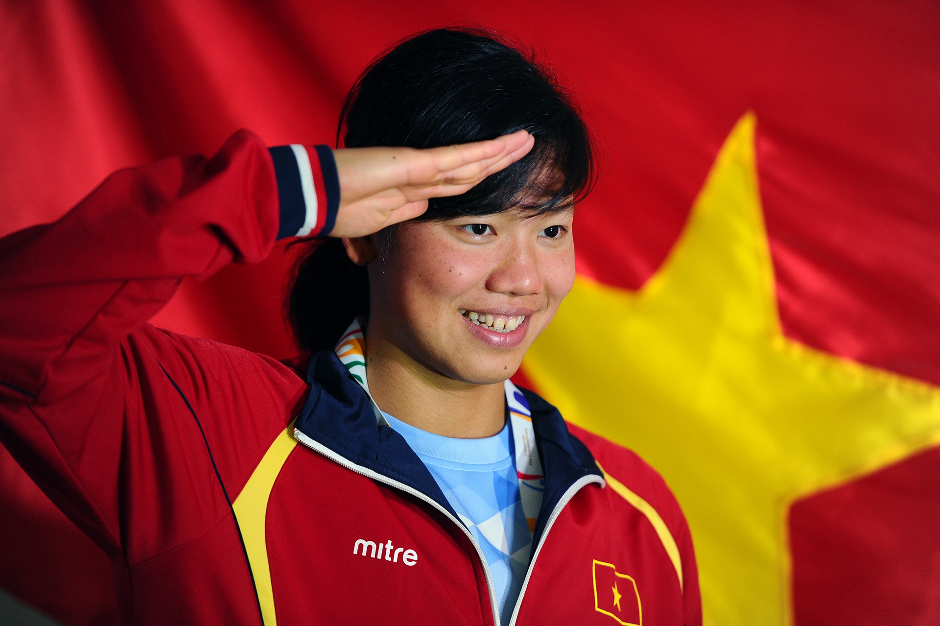 Anh Vien doat HCV, pha ky luc AIMAG 2017 hinh anh