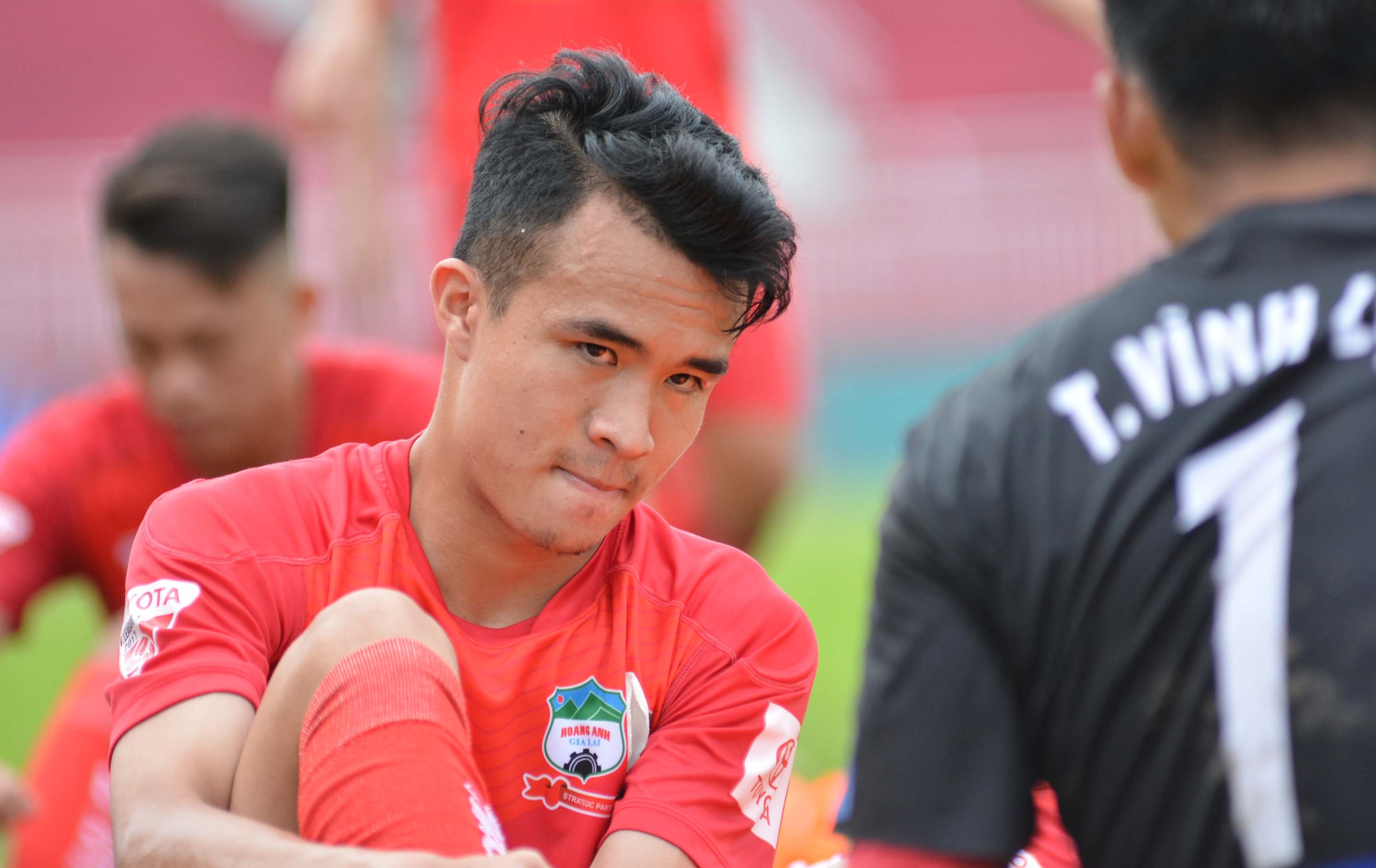 HAGL để Văn Thanh đá tiền đạo ảnh 7 HAGL de Van Thanh da tien dao anh 7