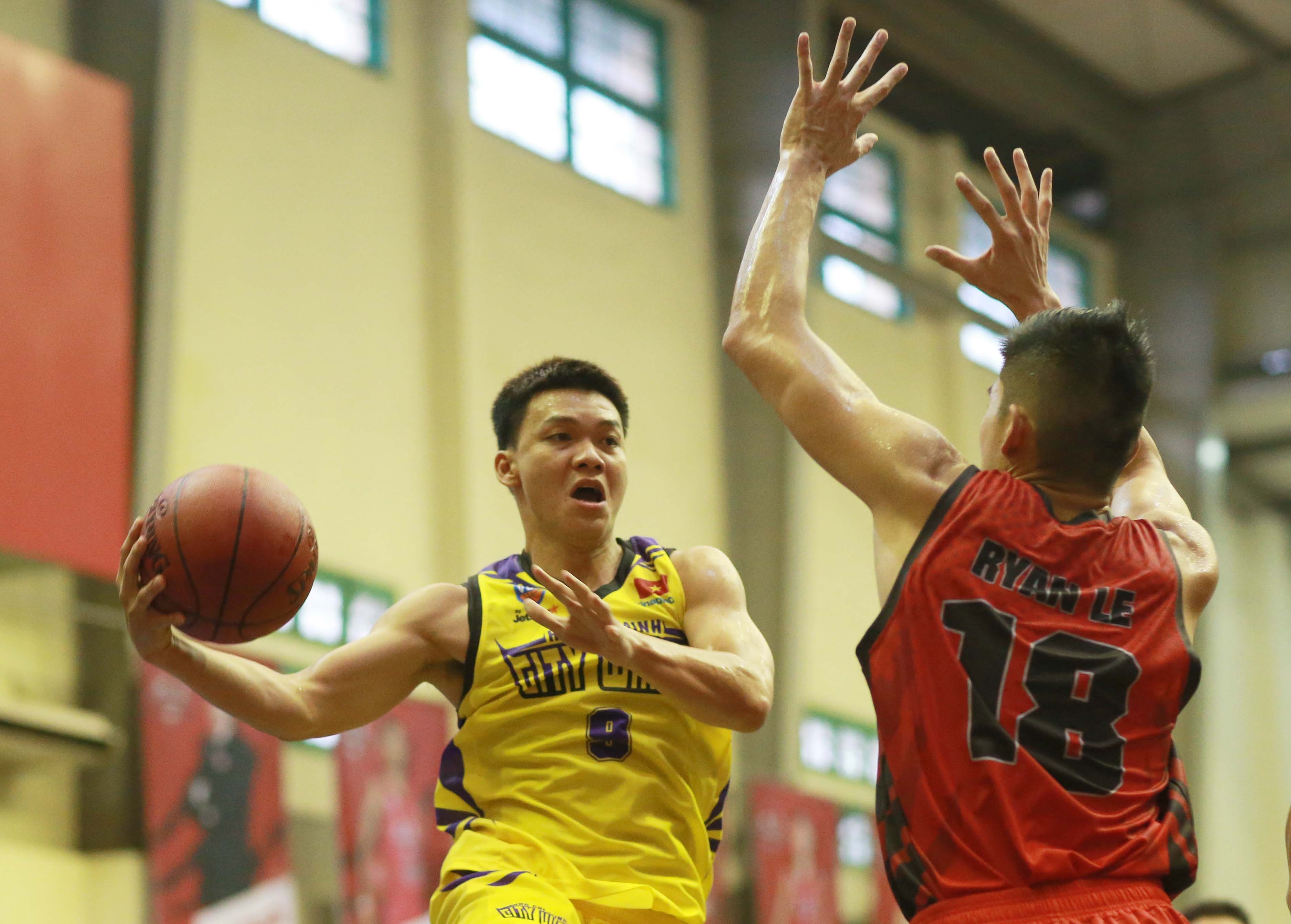 Thang Long Warriors bat ngo thua Citys Wings hinh anh