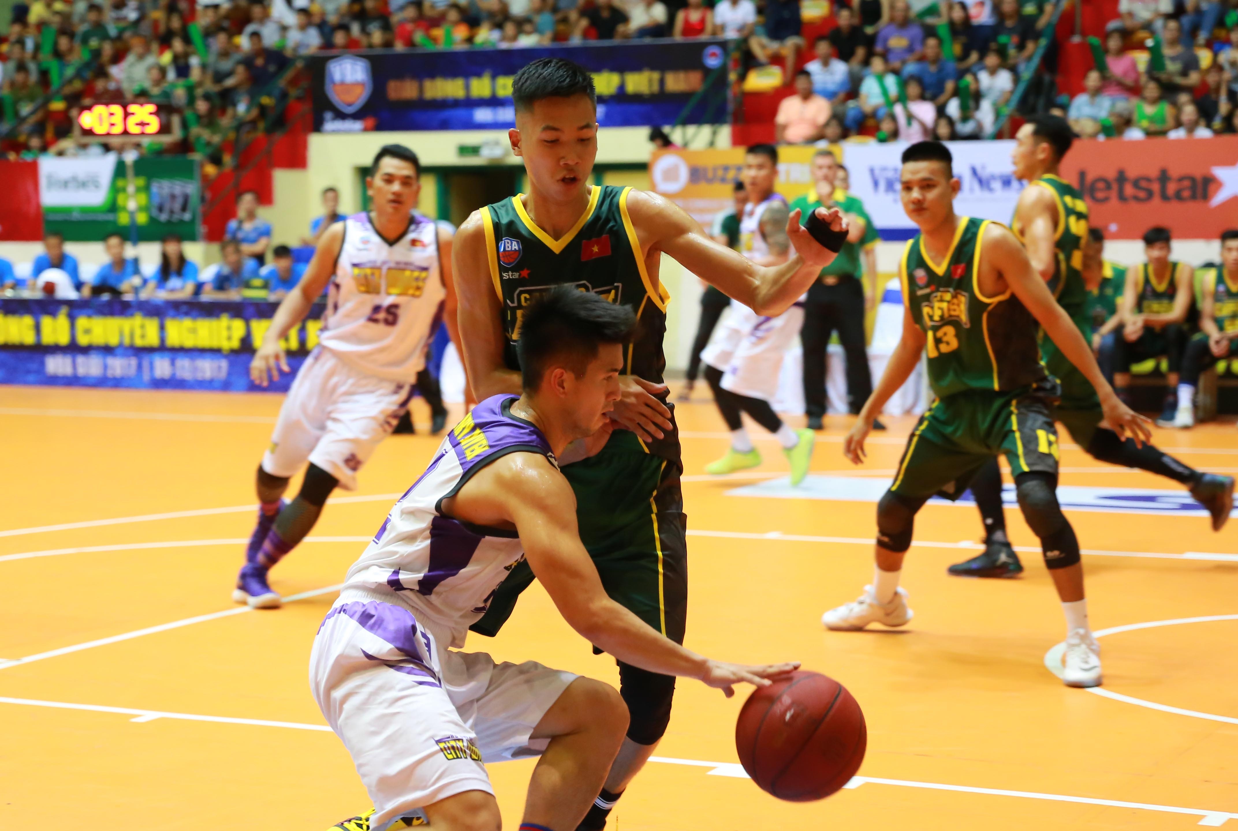 Cantho Catfish thang Hochiminh City Wings anh 6
