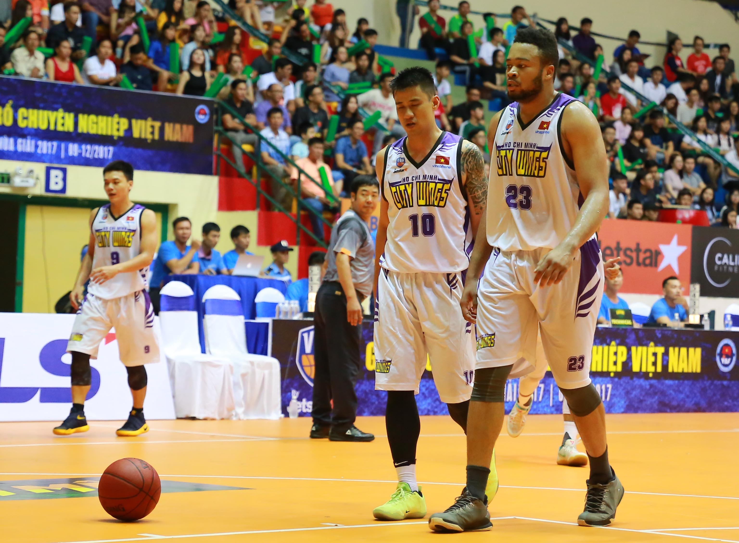 Cantho Catfish thang Hochiminh City Wings anh 8