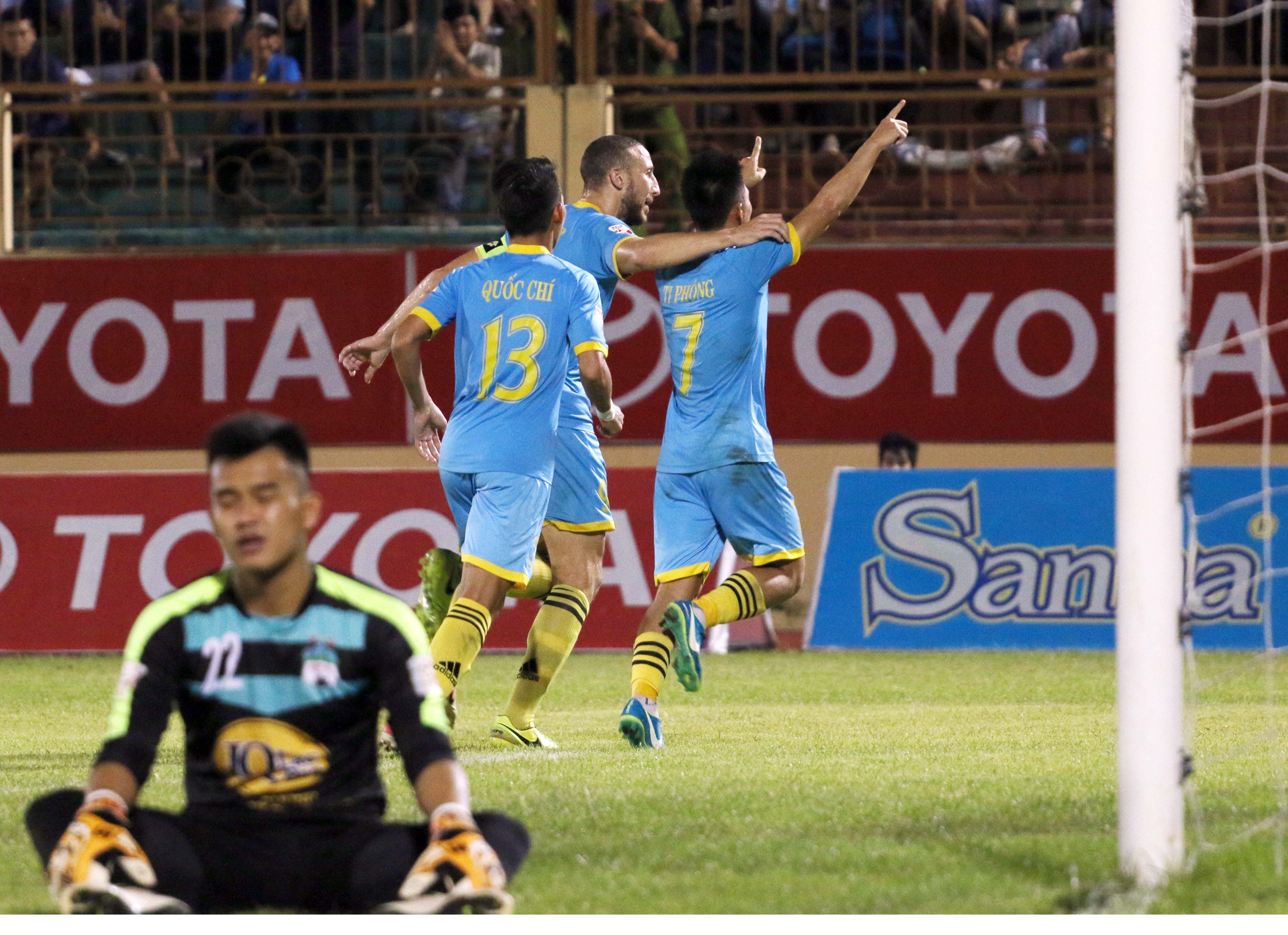 Khanh Hoa thang HAGL 4-2 anh 6