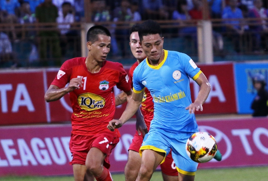 Lam Ti Phong lam lu mo dan sao cua HAGL hinh anh