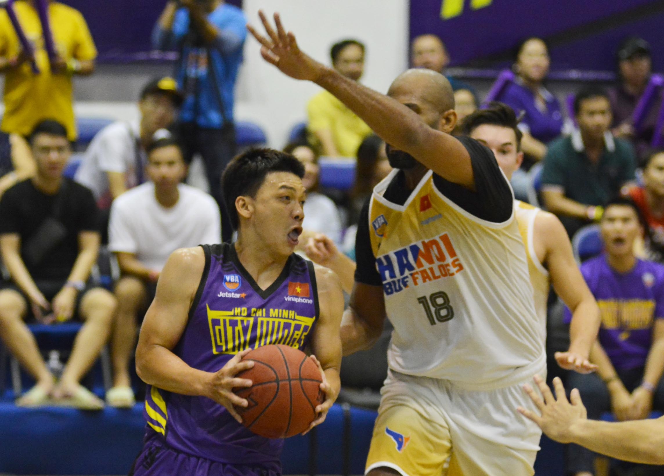 Hanoi Buffaloes thang HCMC Wings anh 10