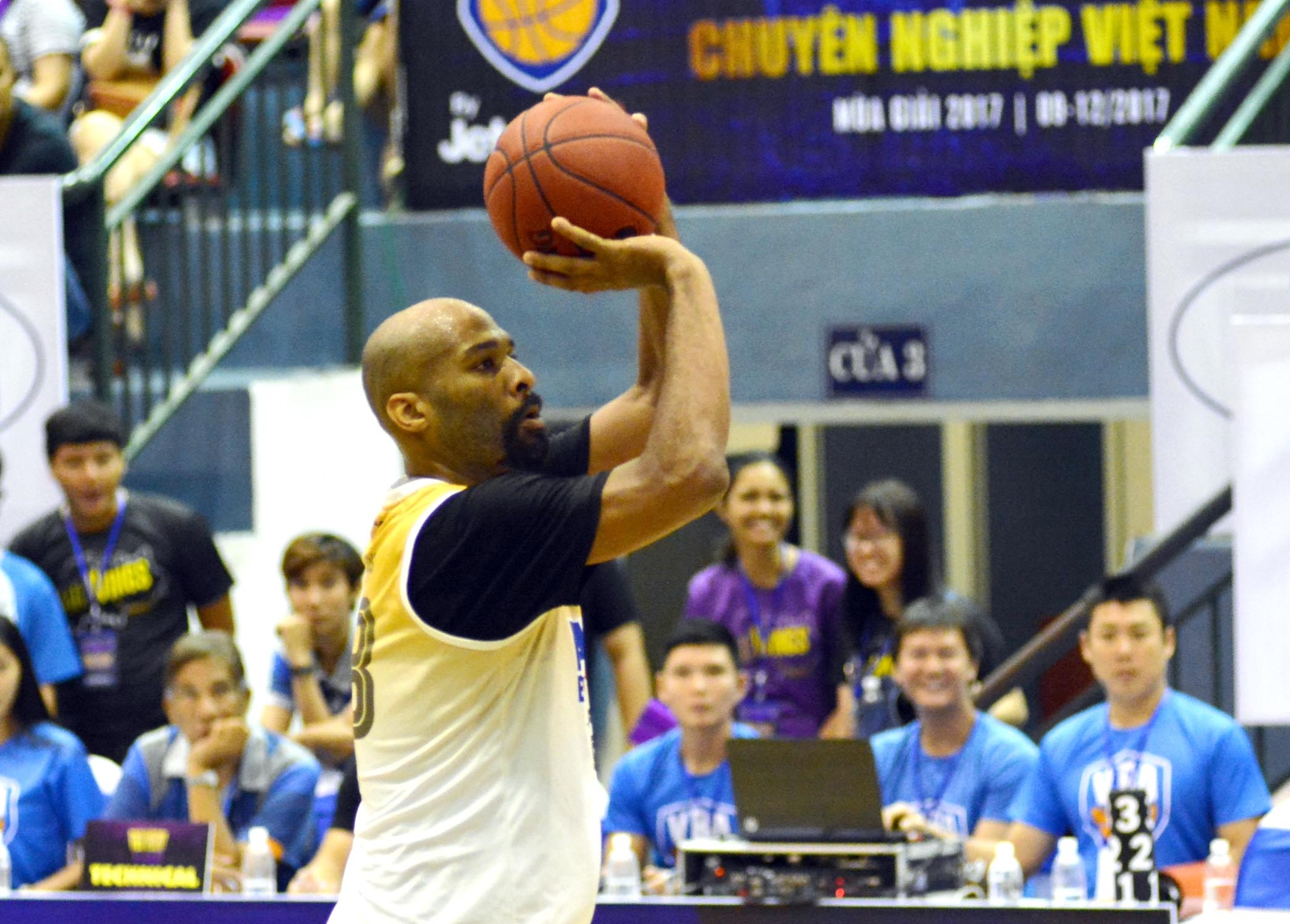 Hanoi Buffaloes thang HCMC Wings anh 6